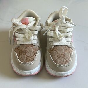 Over the top kidzz, dripped out Nikes